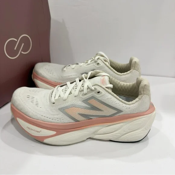 New Balance Women's Fresh Foam X More v5 Running Shoes - Picture 5 of 10